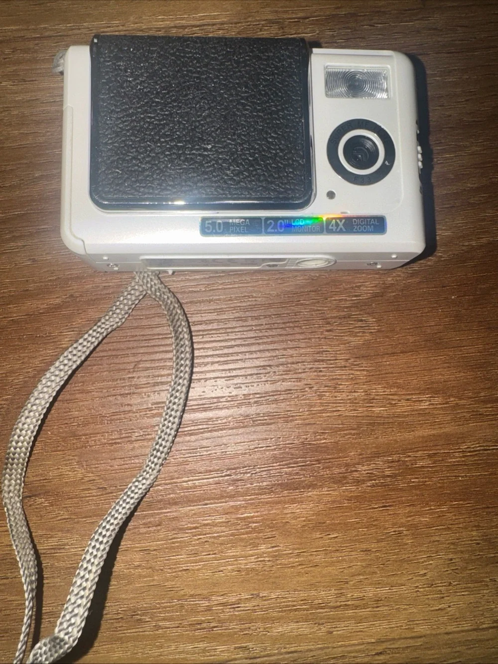 Vivitar Vivicam 5150s Digital Camera 5.0 MP 4x Zoom